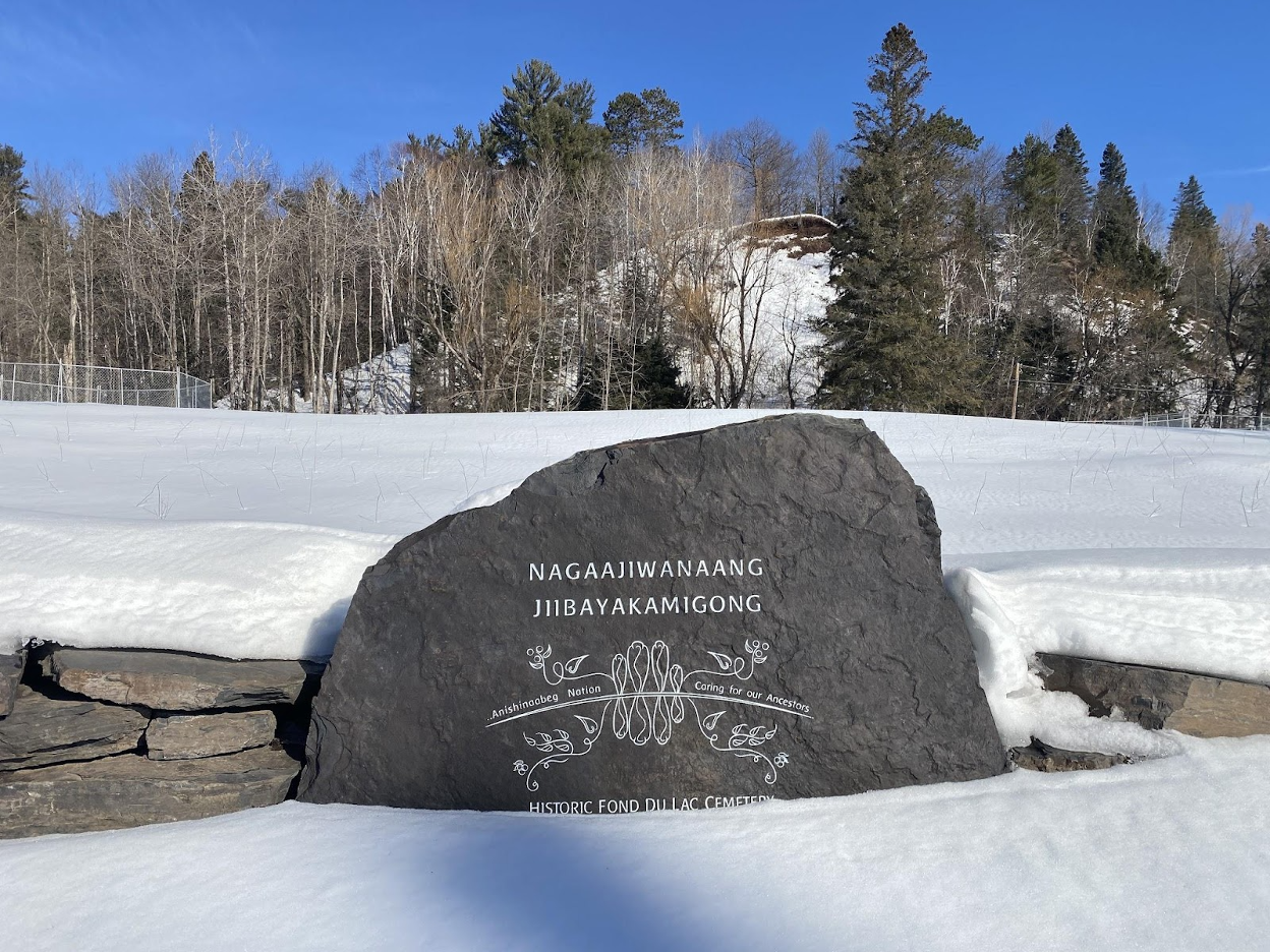 Photo of the Nagaajiwanaang Jiibayakamigong memorial near the St. Louis River